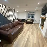 4 Bed In Oc-96392 Vakantiehuis Whitby