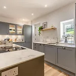 בית נופש 4 Bed In Oc-96392