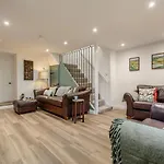 4 Bed In Oc-96392 Nyaraló Whitby