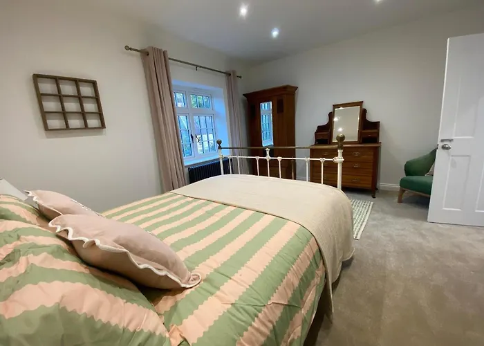 Semesterbostad 4 Bed In Oc-96392 Whitby