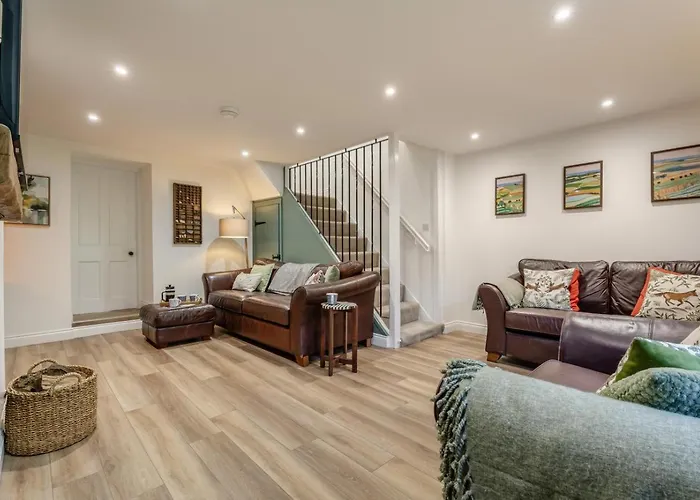 4 Bed In Oc-96392 Semesterbostad Whitby