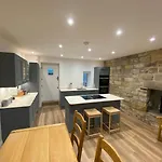 4 Bed In Oc-96392 Holiday home